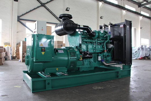 崂山320kw康明斯柴油发电车出租组图片 崂山320kw康明斯柴油发电车出租组图片